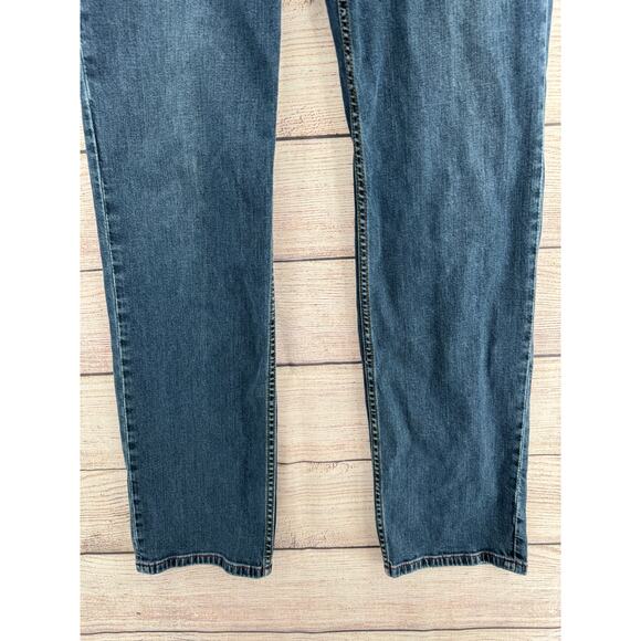 Tommy Bahama Sand Drifter Authentic Fit Jeans Mens 33x32 Blue Medium Wash Denim - Picture 4 of 12